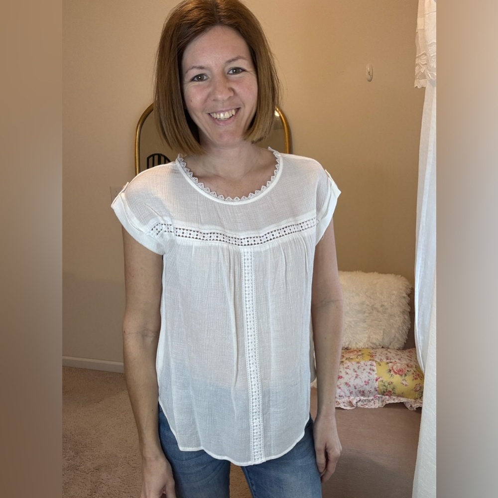 Mine white lace top